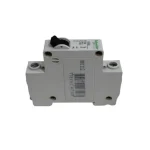 Disjuntor Schneider K32a C16 - Imagem 3