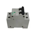 Disjuntor Schneider  Easy9 C20 Ez9f33220 - Imagem 2